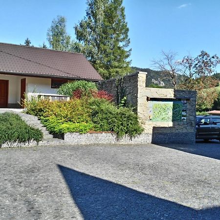 Penzion Manin Povazska Bystrica Luaran gambar