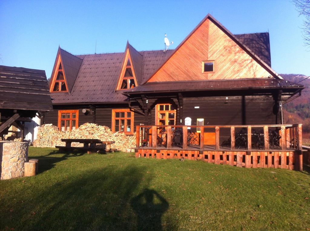 Penzion Manin Povazska Bystrica Luaran gambar